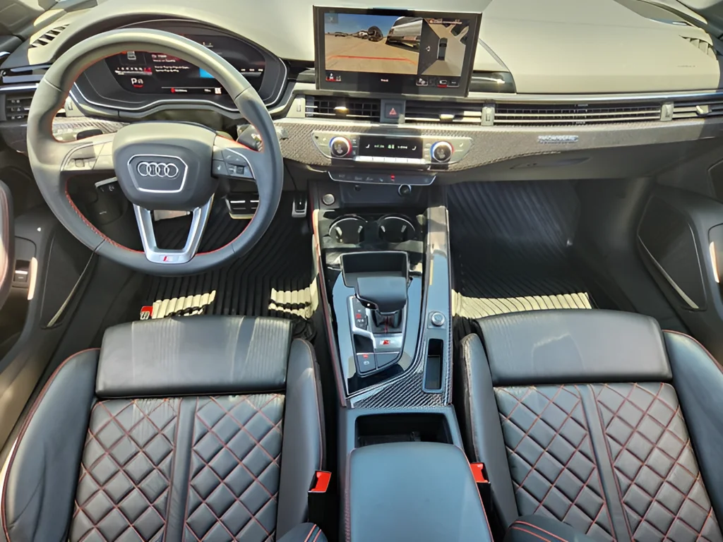 Used 2024  Audi 3.0T Prestige image 25