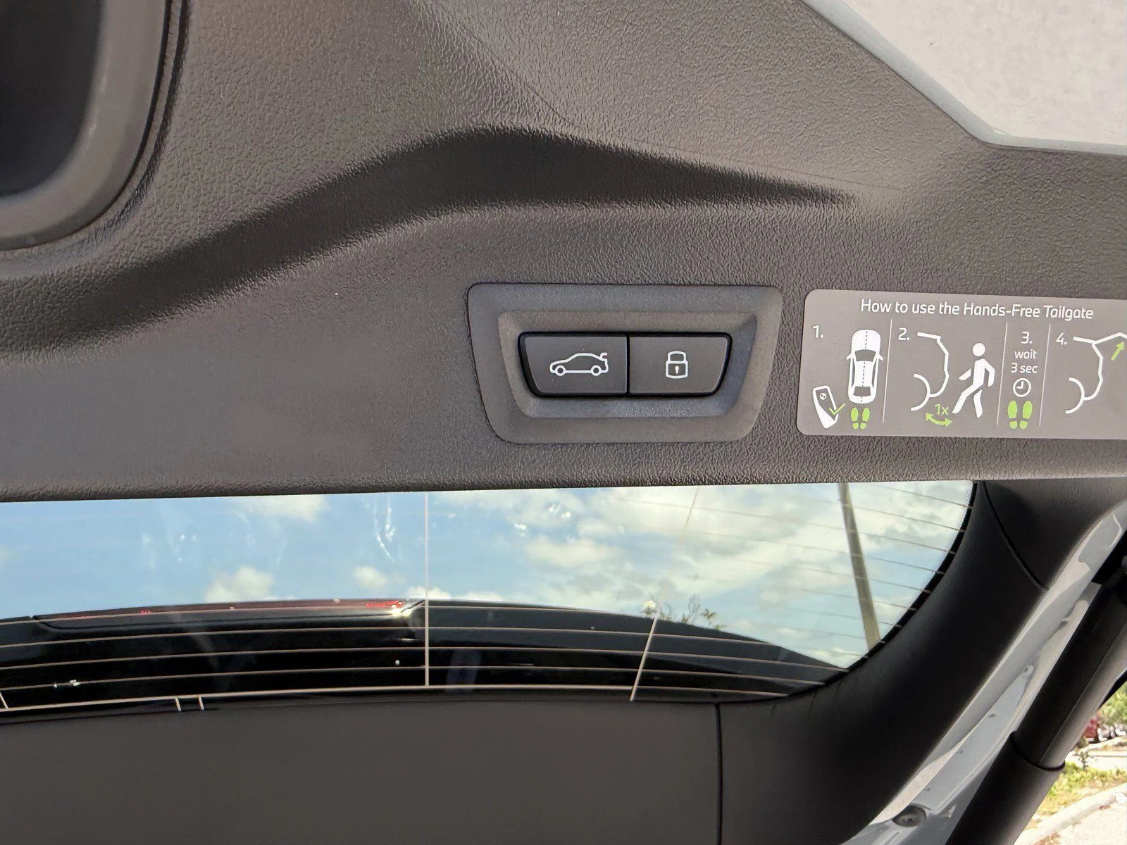 New 2026 Brooklyn Grey Metallic BMW xDrive40i image 14