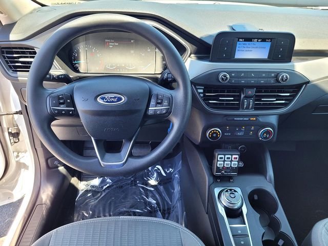 Used 2021 White Ford S image 9