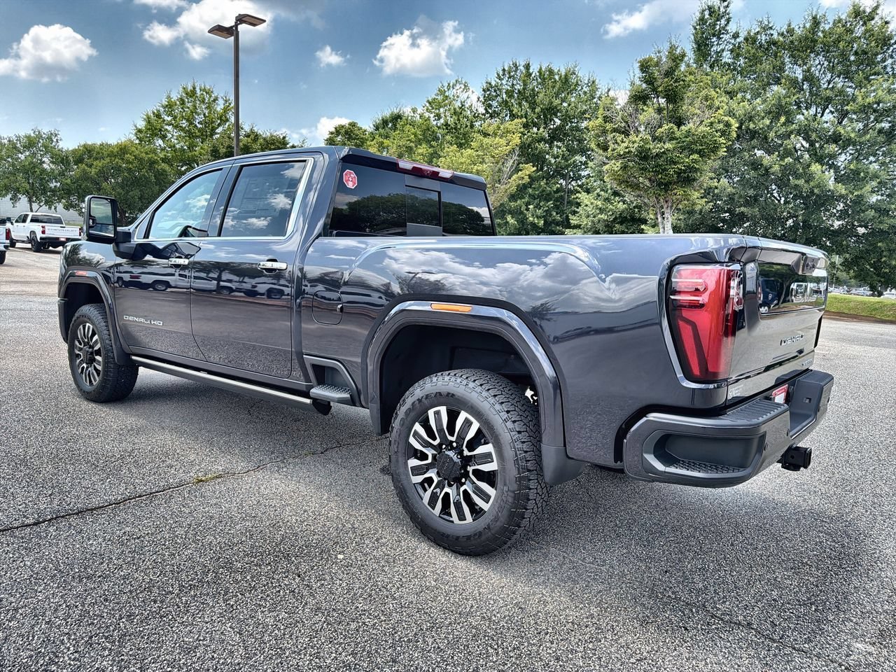 2026 GMC Sierra 2500HD Denali Ultimate - Photo 6