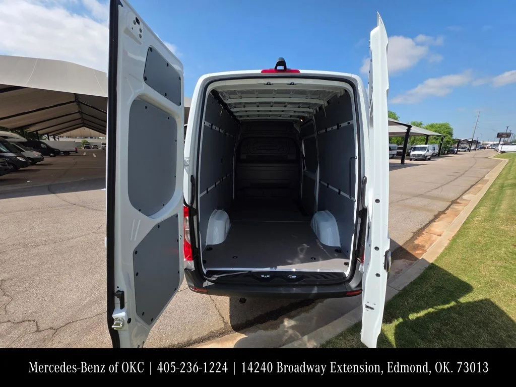 New 2026 White Mercedes-Benz Cargo 144 WB image 5