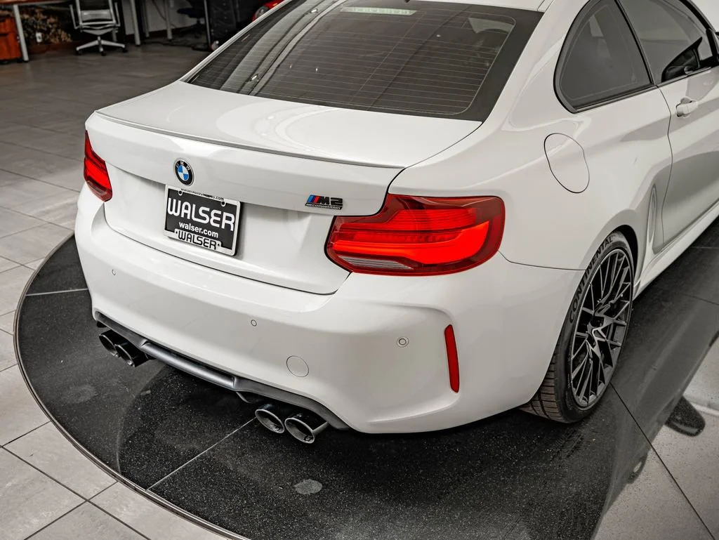 Used 2020 Alpine White BMW Competition image 20