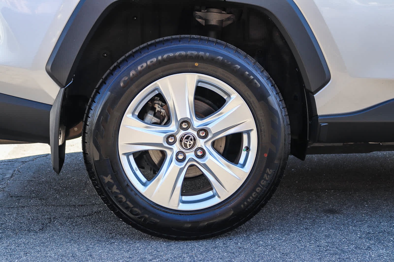 Used 2021 Silver Sky Metallic Toyota XLE image 11