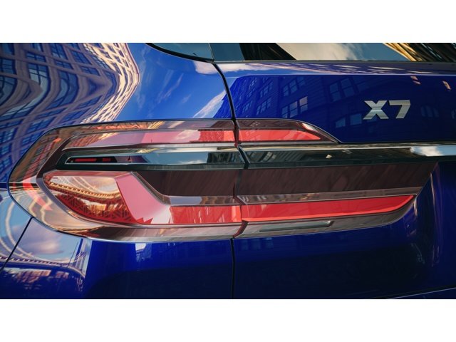 New 2027 Marina Bay Blue Metallic BMW  image 8