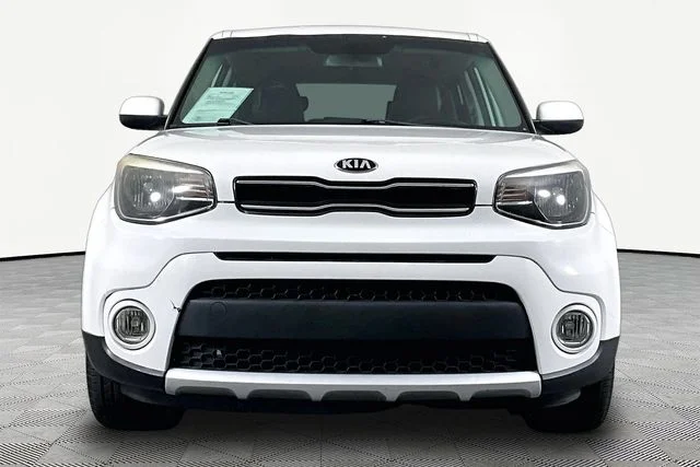 Used 2018 White Kia Plus image 2