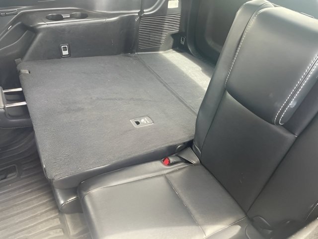 Used 2017 Blizzard Pearl Toyota XLE image 13