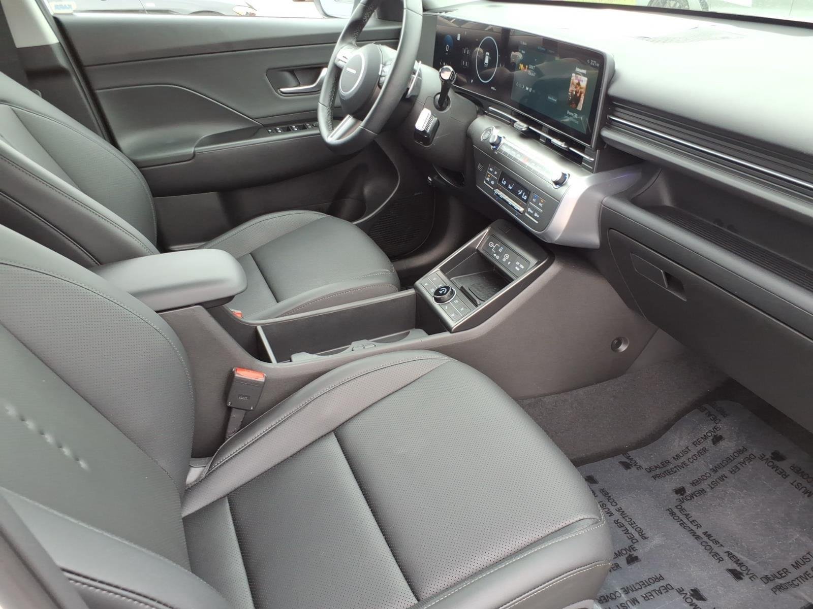 Used 2026 Atlas White Hyundai Limited image 26