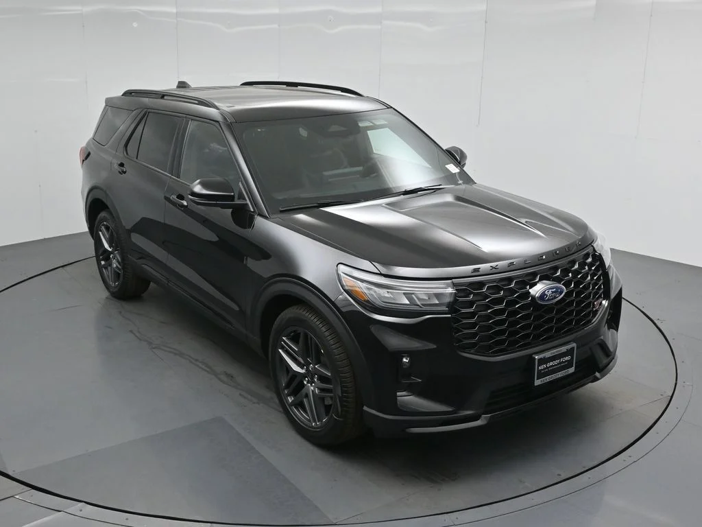 New 2026 Agate Black Metallic Ford ST image 41