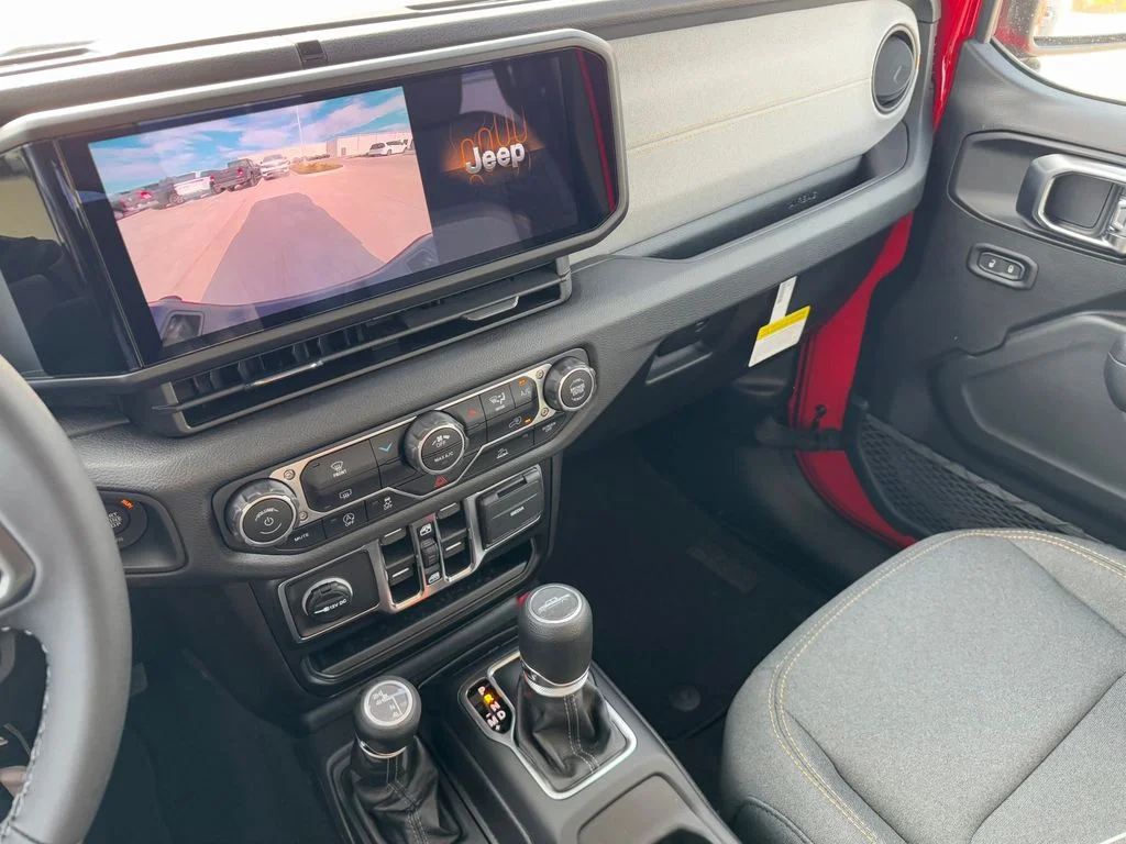 2025 Jeep Gladiator Sport S - Photo 19