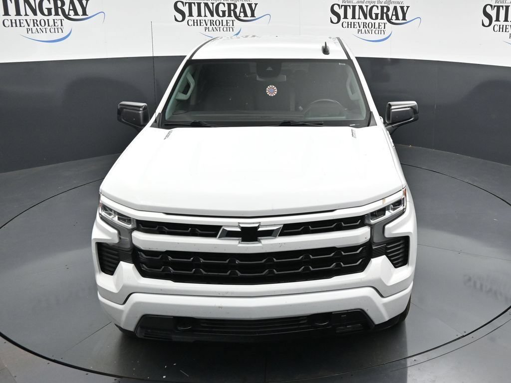 Used 2023 SUMMIT WHITE Chevrolet RST image 19