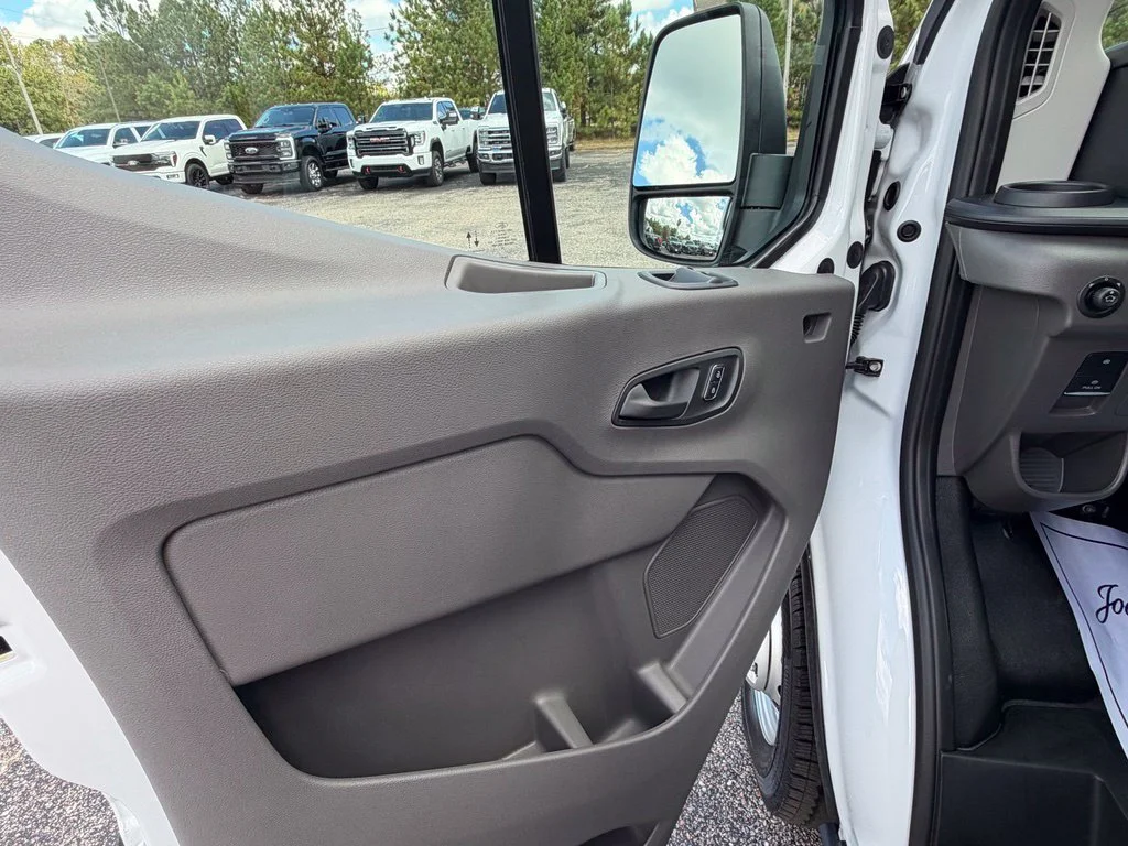 2025 Ford Transit Van Base - Photo 23