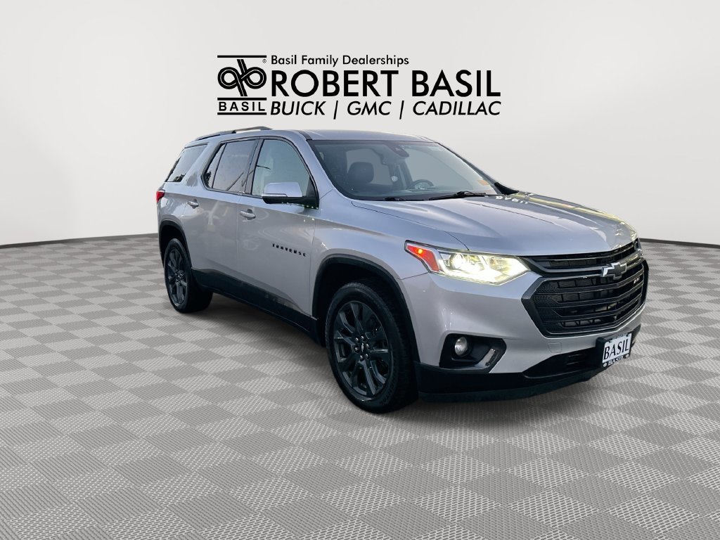 Used 2021 Silver Chevrolet RS image 2
