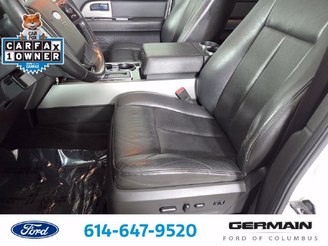 Used 2013 White Platinum Clearcoat Metallic Ford Limited image 19