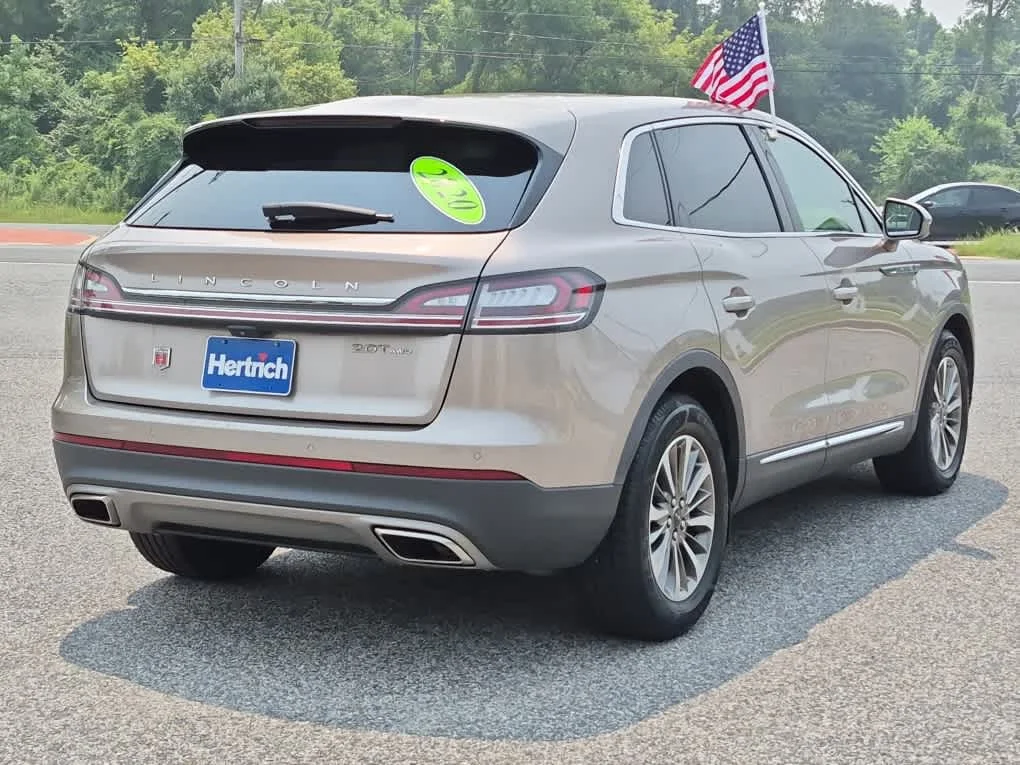 Used 2020 Iced Mocha Lincoln Standard image 3