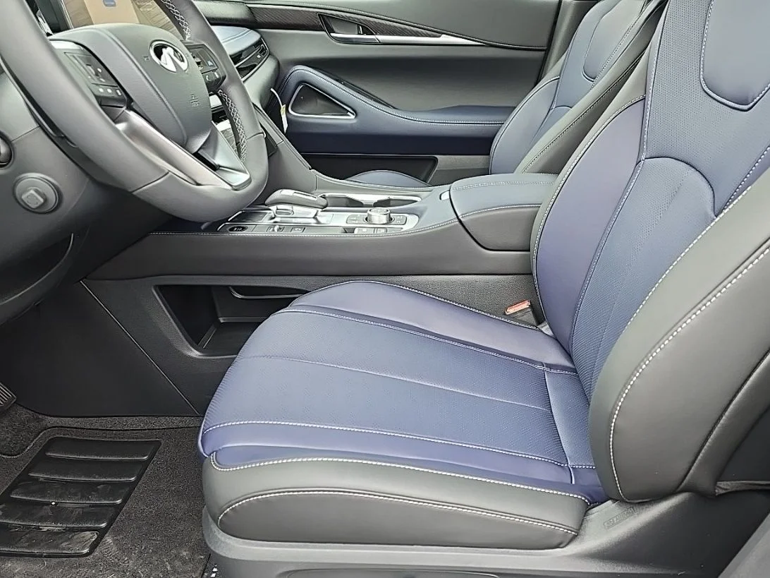 New 2026 HARBOR GRAY INFINITI Sport AWD image 11