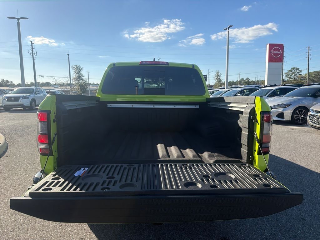 New 2026 Nissan Frontier PRO-4X 4D Crew Cab
