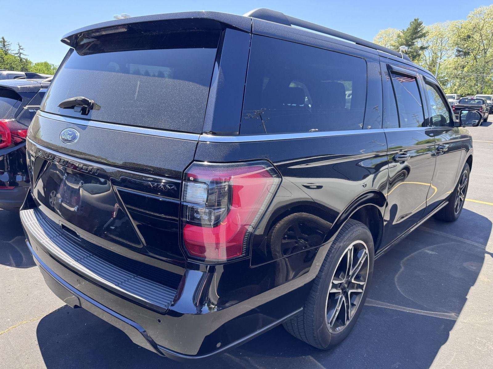 Used 2019 Agate Black Ford Limited image 4