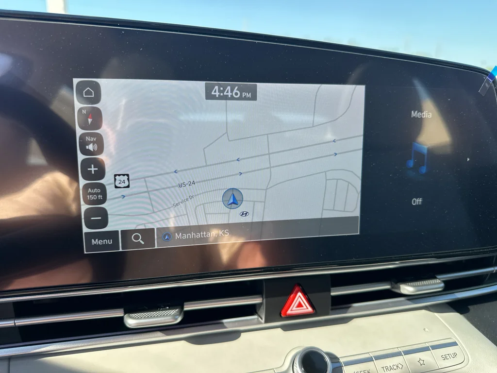 New 2026 Ecotronic Gray Hyundai Limited image 22