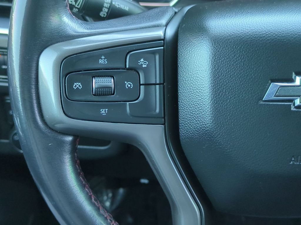 Used 2021 BLACK Chevrolet RST image 12
