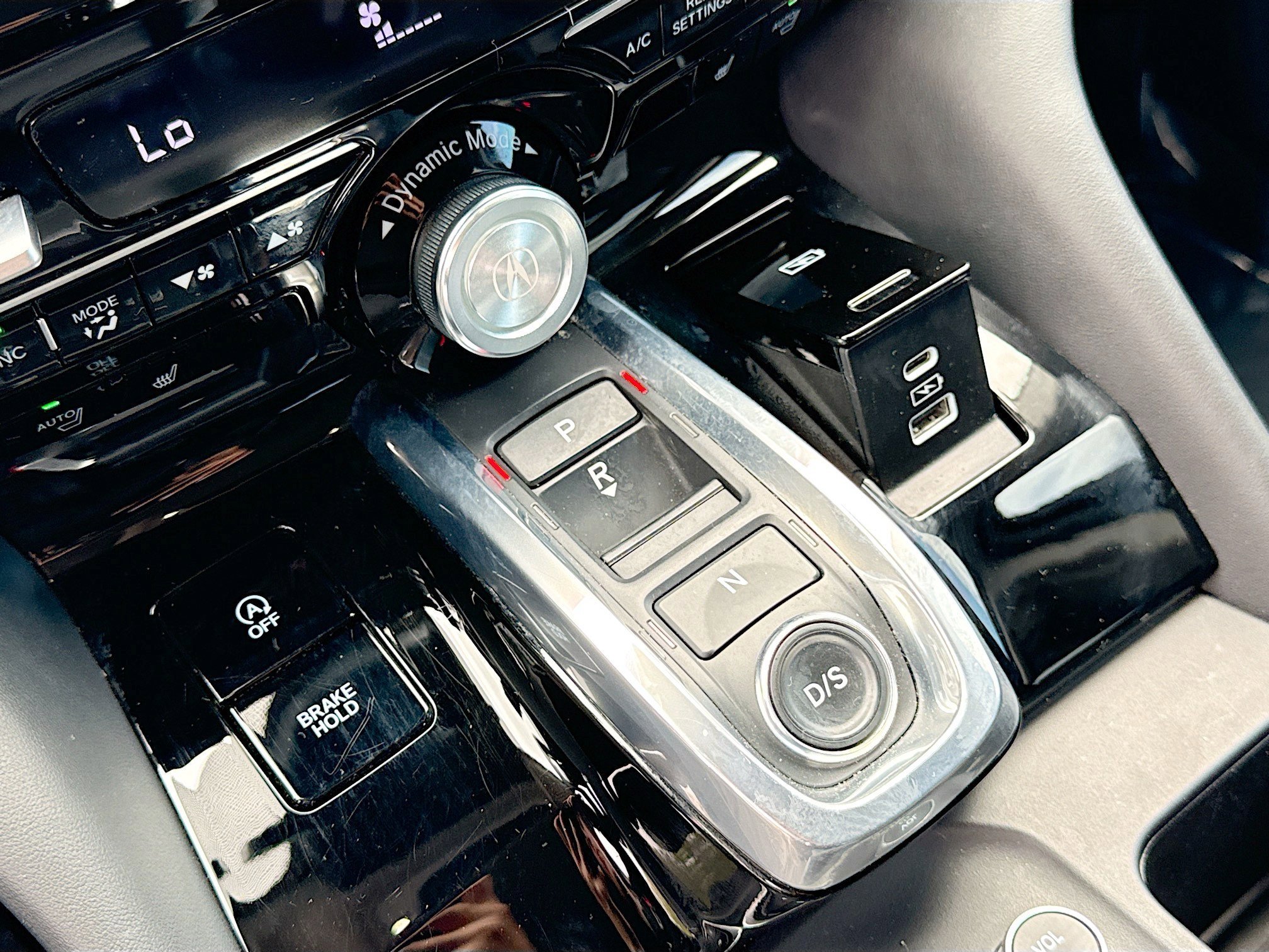 2023 Acura MDX Technology Package - Photo 29
