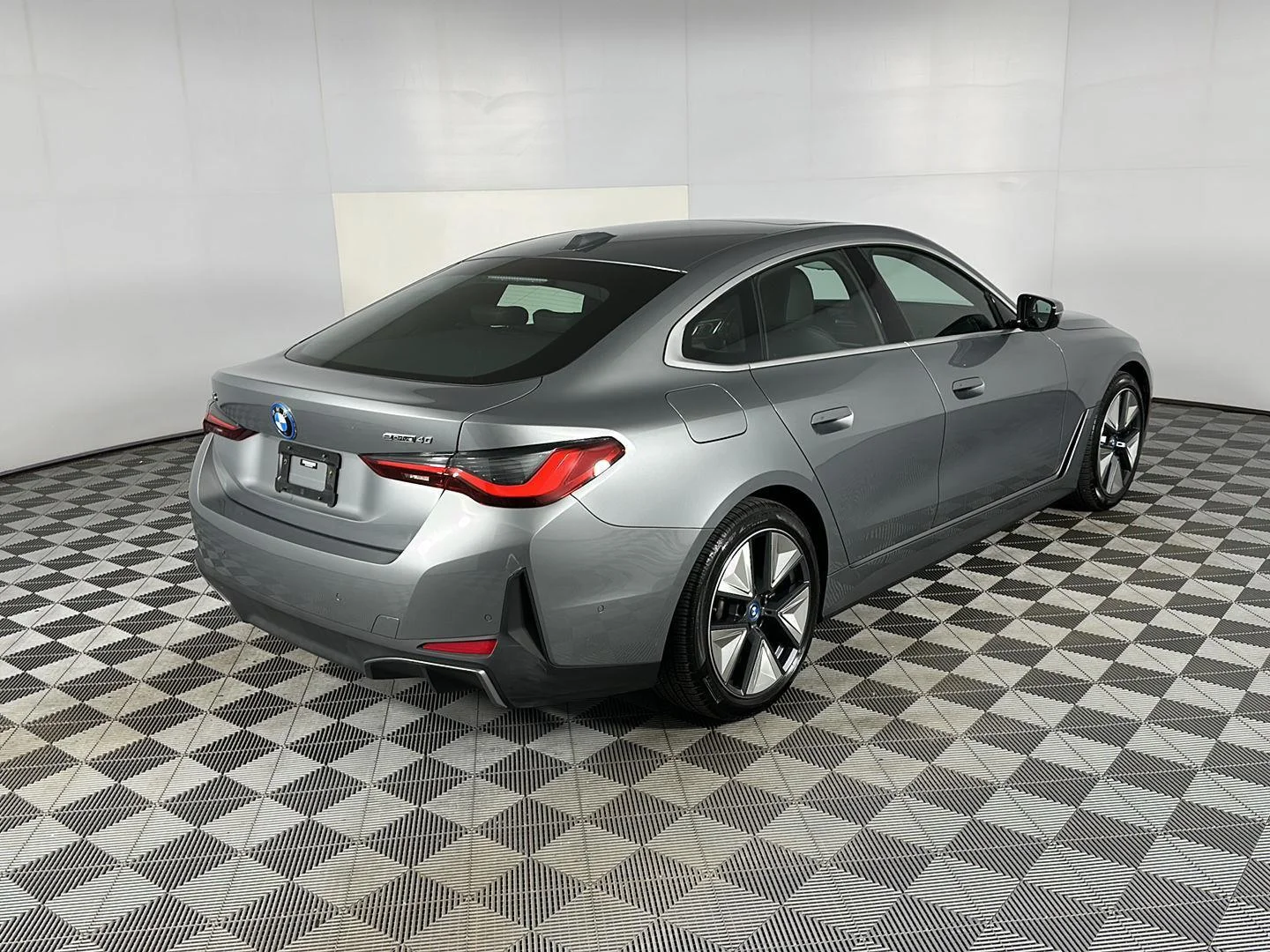 Used 2023 Skyscraper Grey Metallic BMW eDrive40 image 8