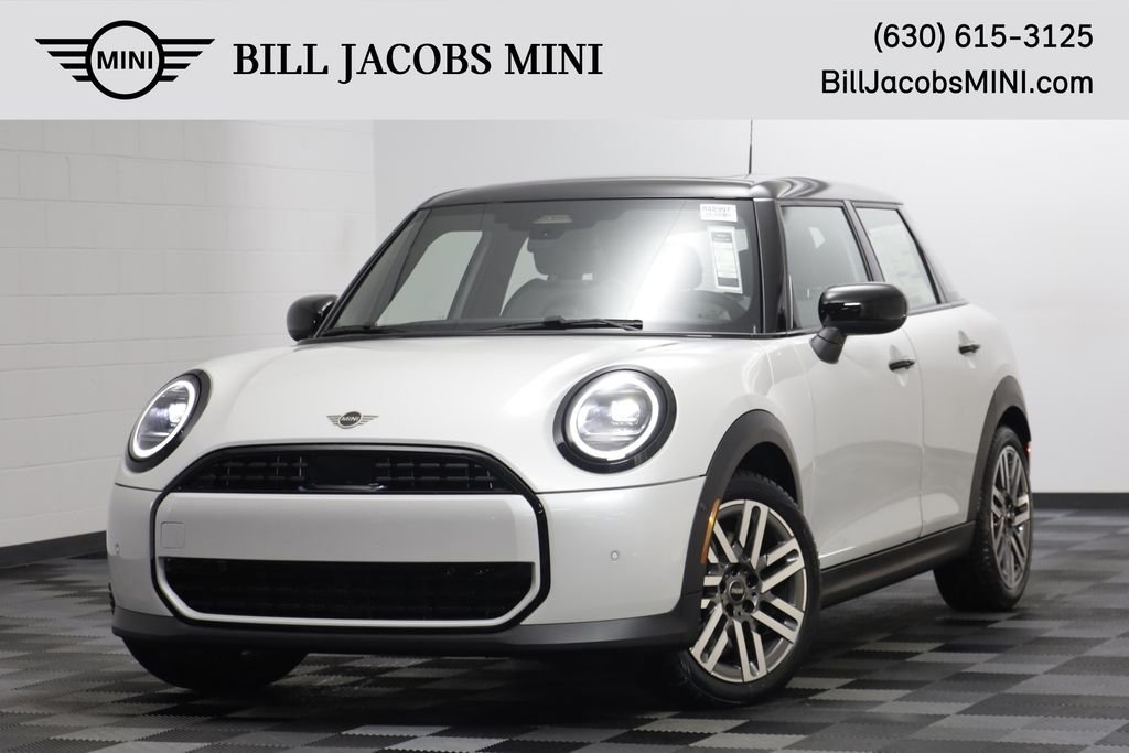 2026 MINI Hardtop Cooper Oxford Edition's photo
