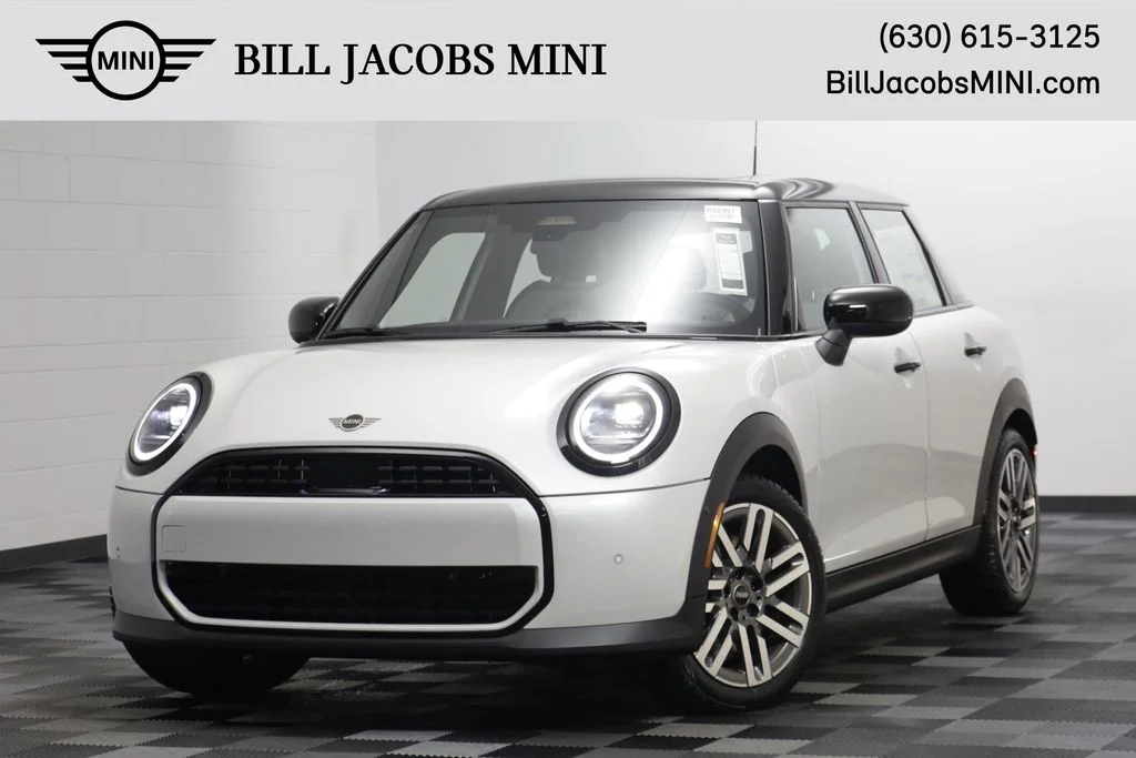 2026 MINI Hardtop Cooper Oxford Edition's photo