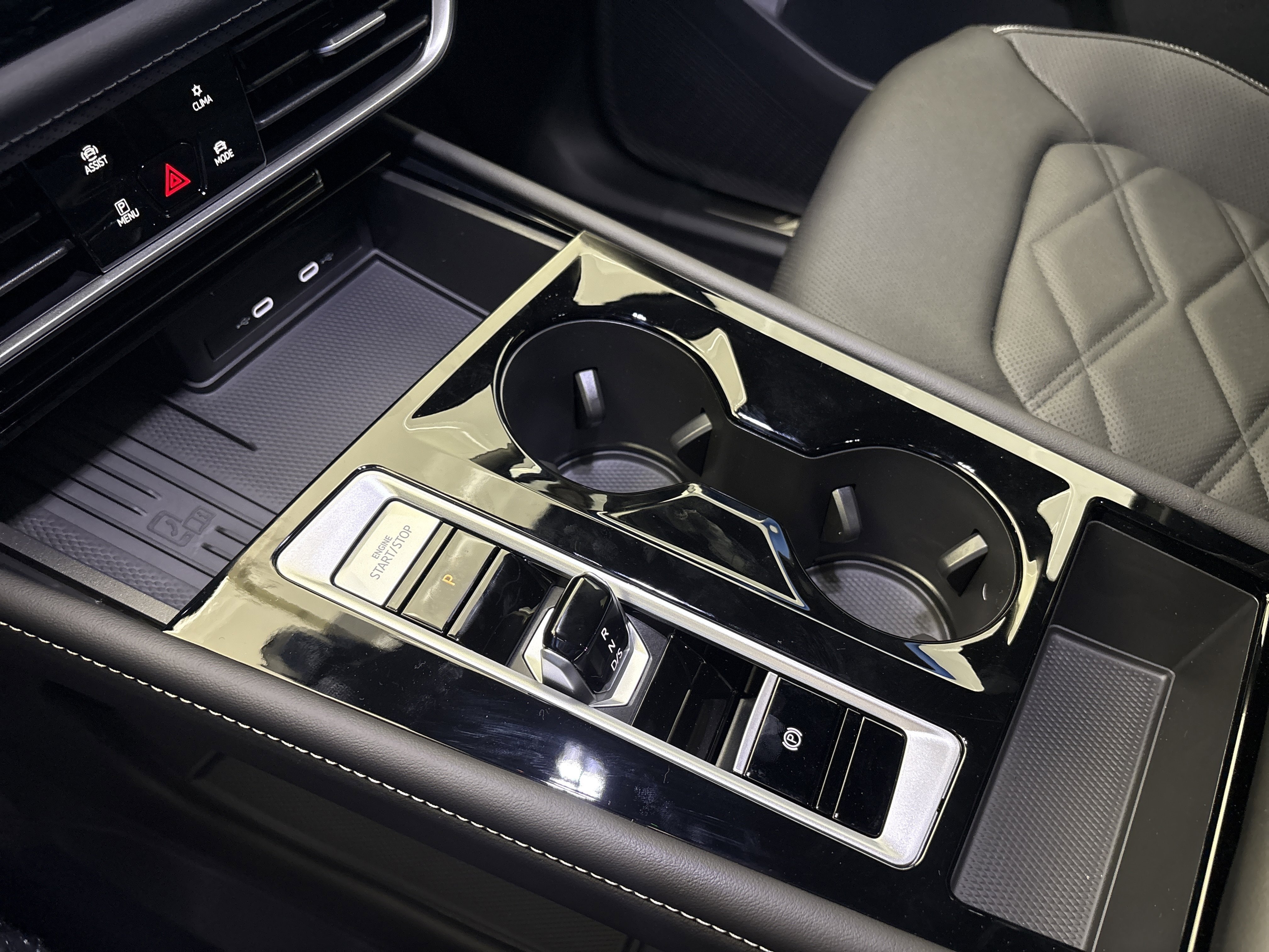 2026 Volkswagen Atlas SE w/Tech - Photo 21