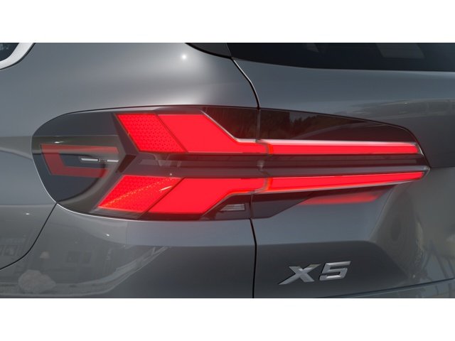 New 2026 Skyscraper Grey Metallic BMW xDrive50e image 8