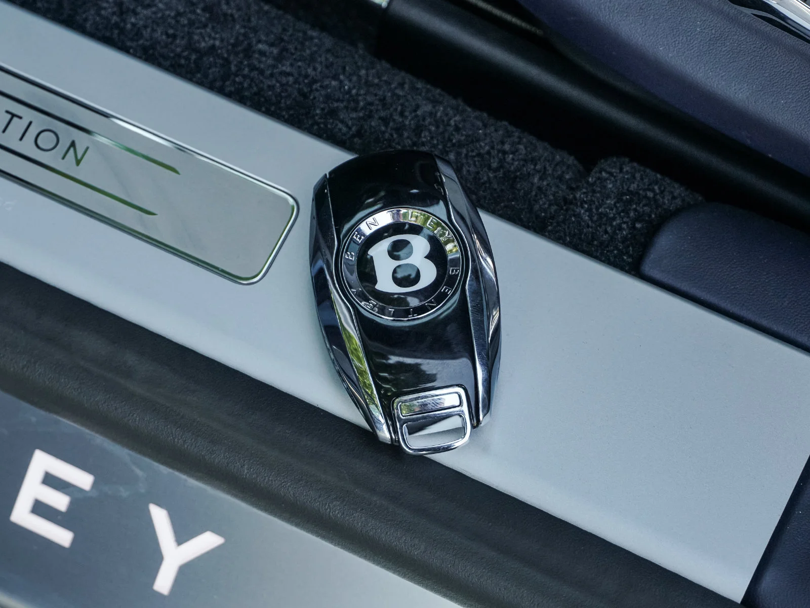 2025 Bentley Flying Spur Speed - Photo 33