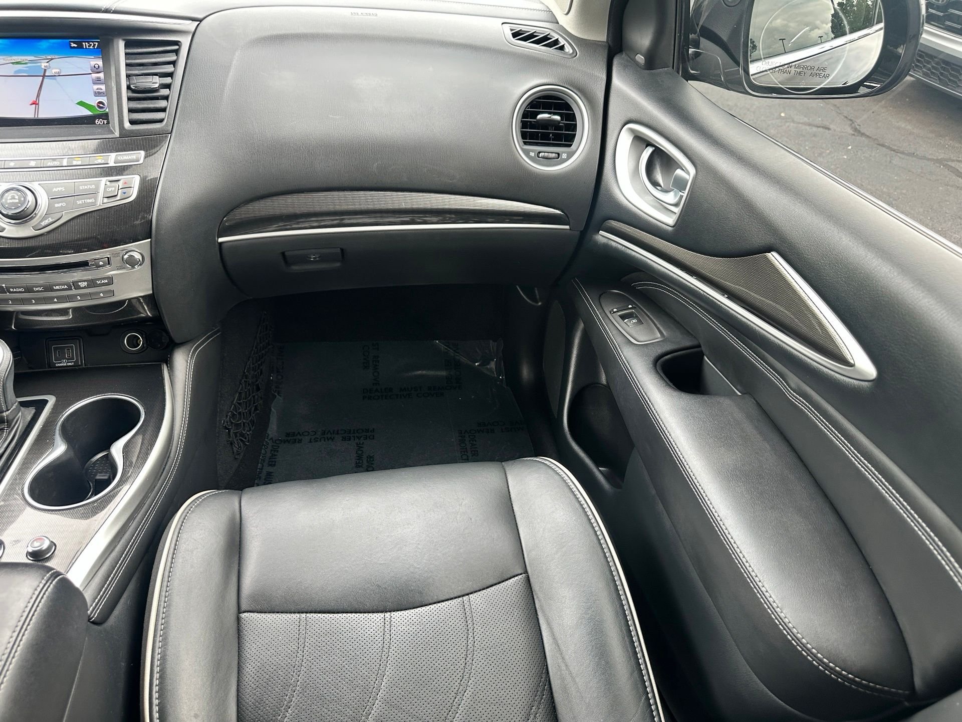 Used 2020 Black INFINITI LUXE image 17