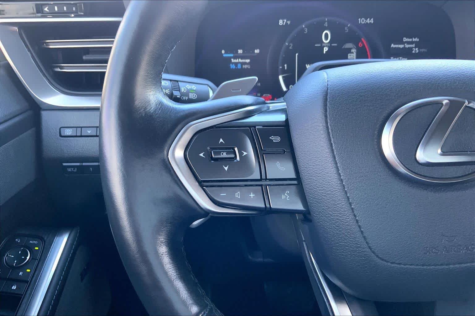 2024 Lexus GX Luxury - Photo 24