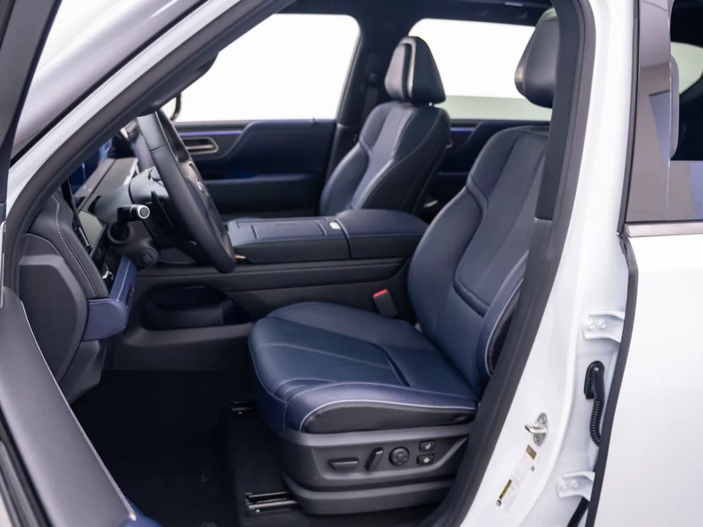 Certified Used 2026 Black INFINITI SPORT image 15