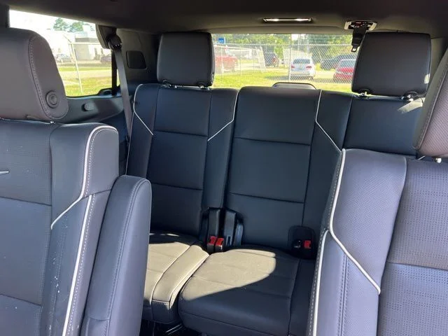 Used 2025 Silver Cadillac Premium Luxury image 10