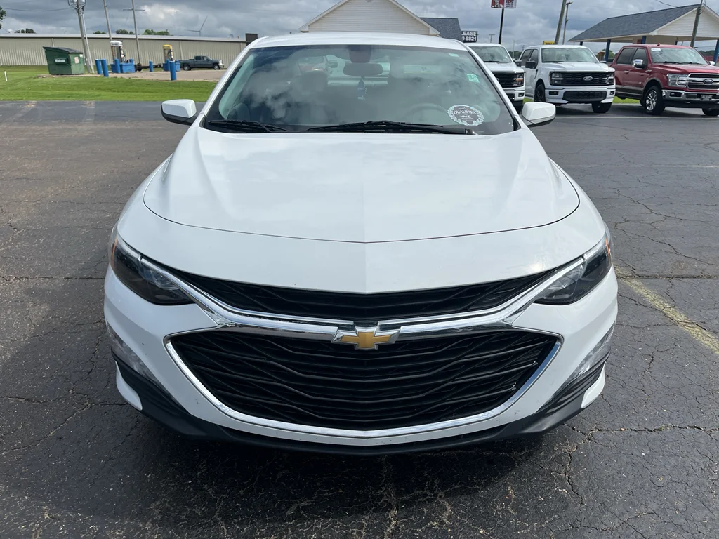 Used 2022 Chevrolet Malibu 1LT with VIN 1G1ZD5ST9NF126144 for sale in Wynne, AR