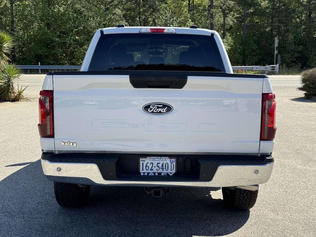 Used 2025 White Ford XLT image 22