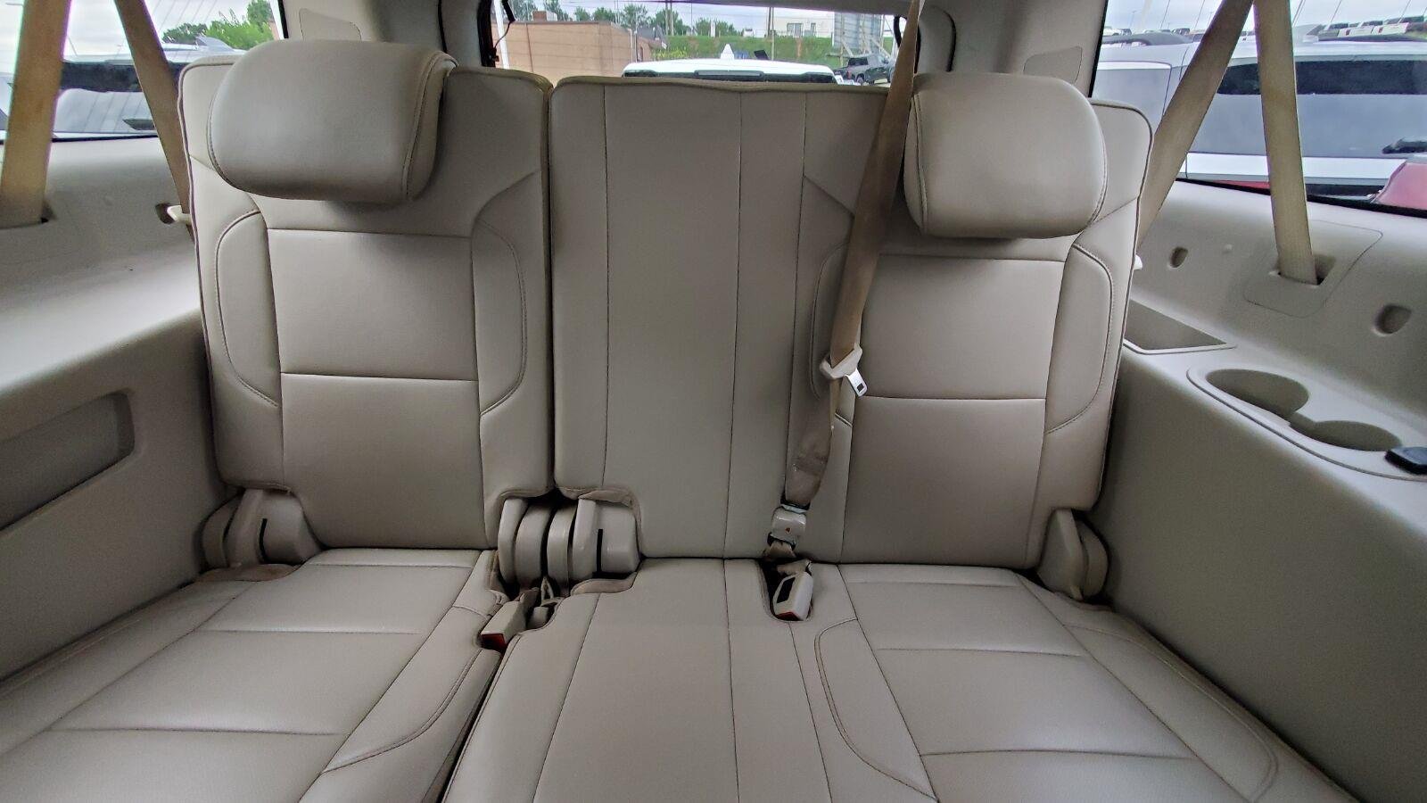 Used 2018 WHITE FROST TRICOAT GMC Denali image 7