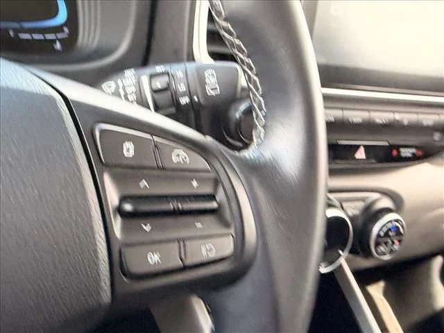 Used 2024 Red Hyundai SEL image 21