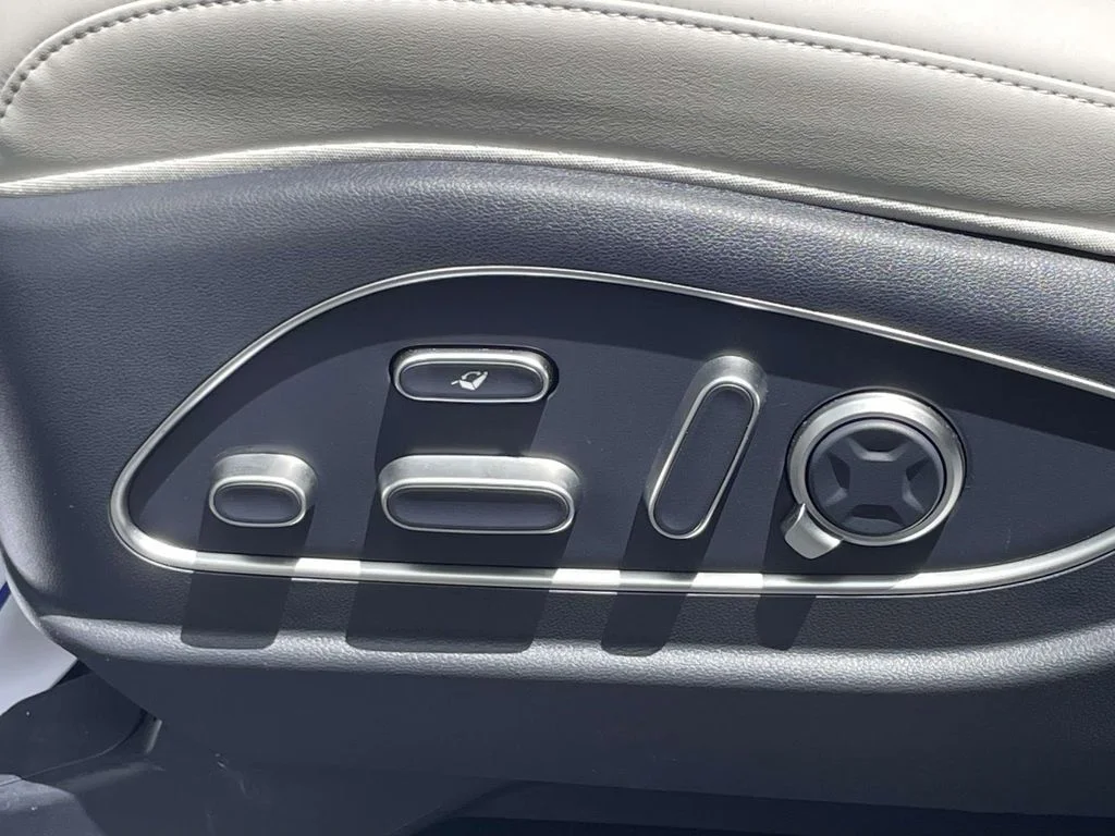 New 2026 Black Hyundai Calligraphy image 19