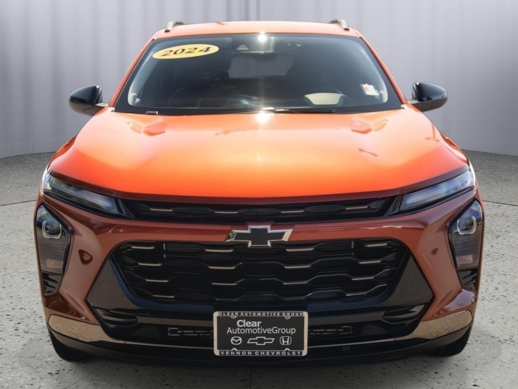 Used 2024 Cayenne Orange Metallic Chevrolet ACTIV image 17