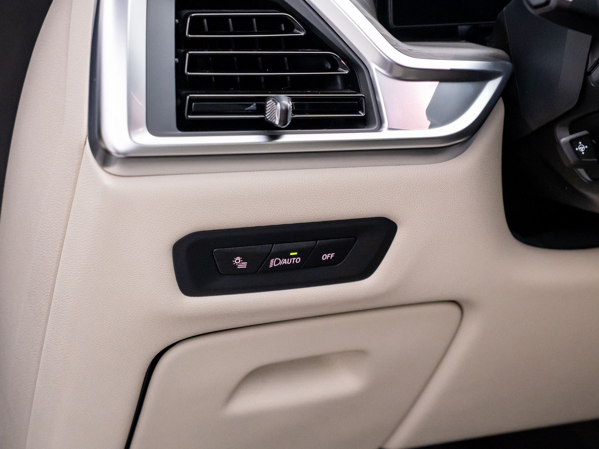 New 2027 Alpine White BMW xDrive40i image 21