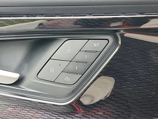2024 Chevrolet Blazer EV RS - Photo 25
