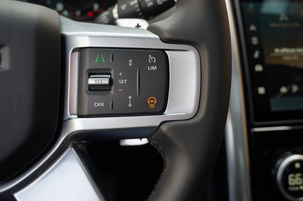 2025 LAND ROVER DISCOVERY - Image 17