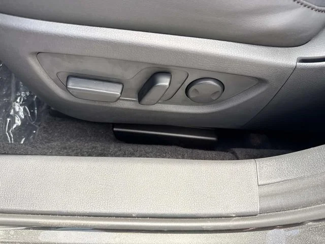 New 2026 Machine Gray Metallic Mazda 2.5 S Premium AWD image 26