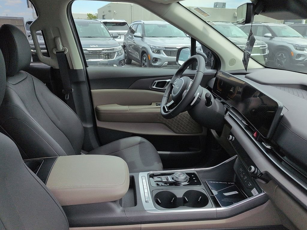 New 2026 Aurora Black Pearl Kia EX image 7