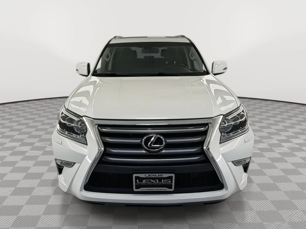 Used 2019 Starfire Pearl Lexus GX 460 image 2