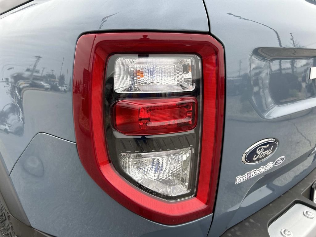 New 2025 Azure Gray Metallic Tri-Coat Ford Badlands® image 11