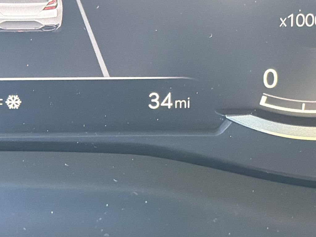 2026 GENESIS G70 Standard - Photo 27