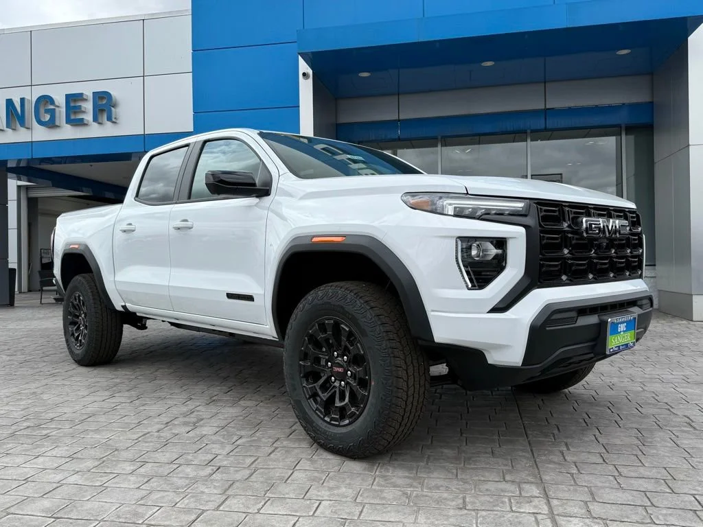 New 2026 Summit White GMC Elevation image 4