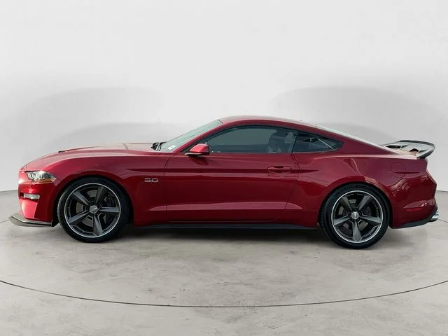 Used 2020 Red Ford GT image 9